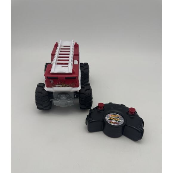 Hot Wheels Monster Trucks Remote Control 5-Alarm Fire Truck Vehicle - Picture 2 of 4